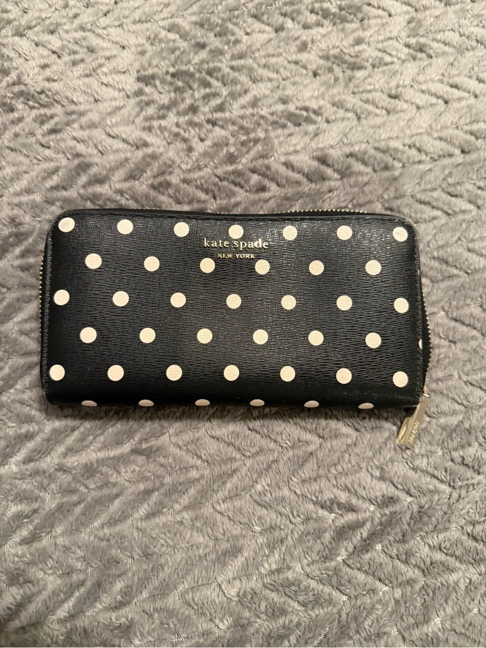 kate spade black wallet with cream polka dots
